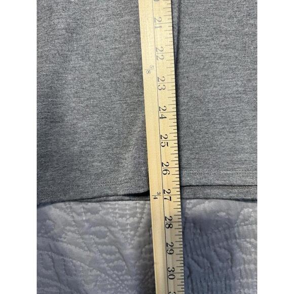 A.n.a Women's Shirt Blouse ~ Sz 3X ~ Gray ~ Short Sleeve ~ Bling around Neck - Picture 8 of 9